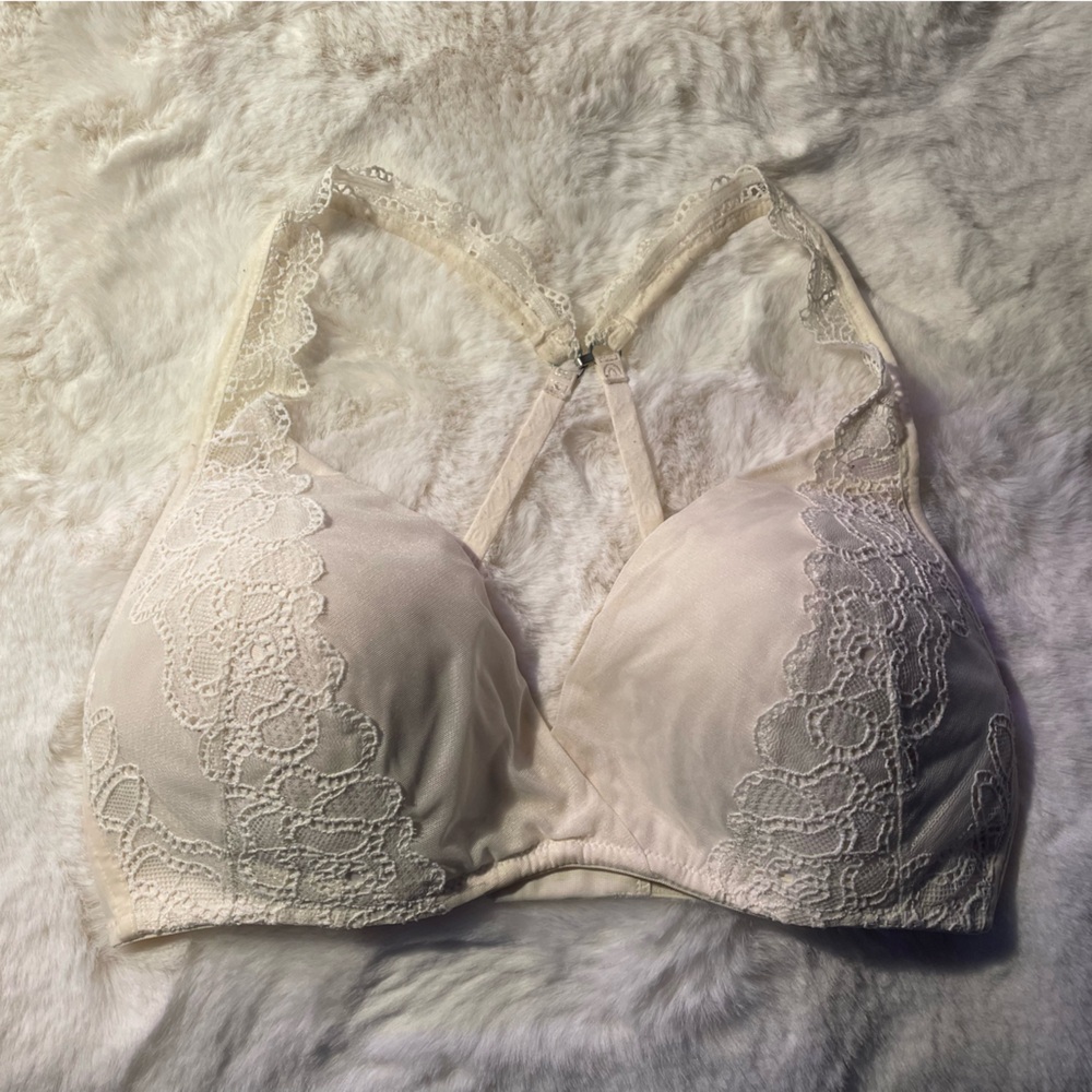 DKNY Convertable Cream Lace Bralette